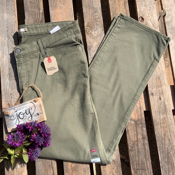 Levi's Denim - 🎈NEW LIST! NWT! Levi's 414 Olive Green Jeans 18W
